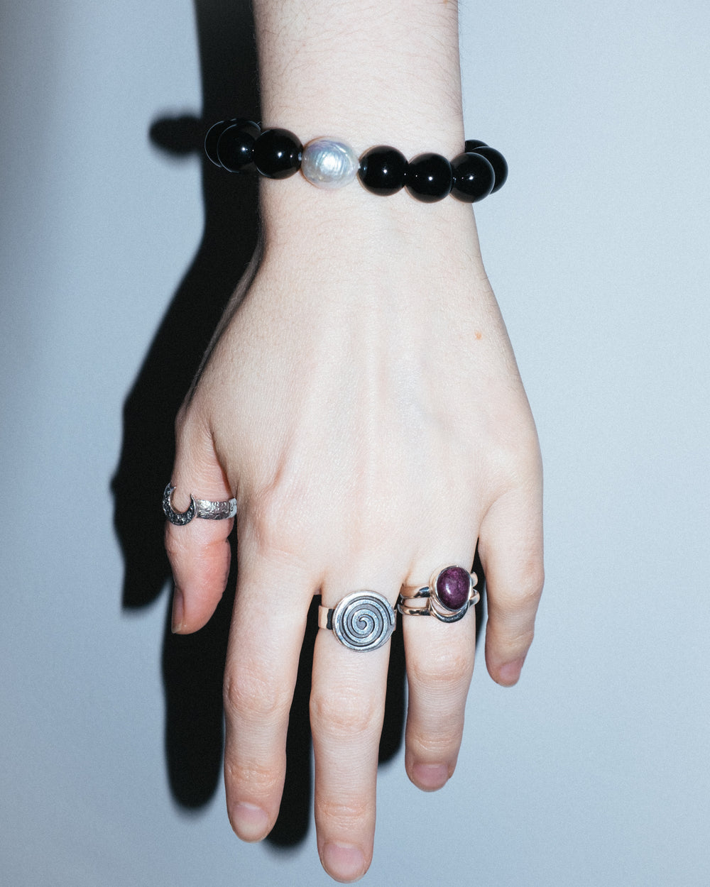 Black Onyx & Vintage Pearl Round Bead Bracelet 12mm