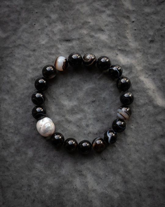 Black Agate & Vintage Pearl Round Bead Bracelet 10mm