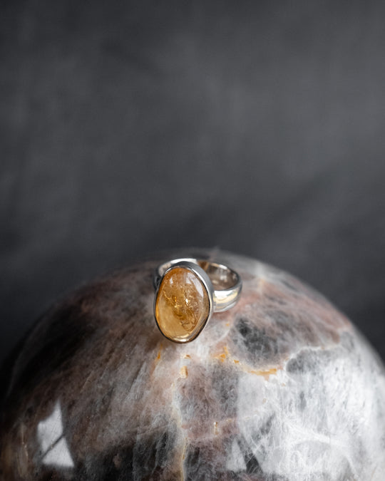 Natural Citrine Ring in Sterling Silver - Size 5 1/4 US / K 1/4 UK